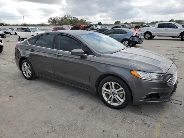 VIN 3FA6P0HD5JR224434 2018 Ford Fusion, SE no.4