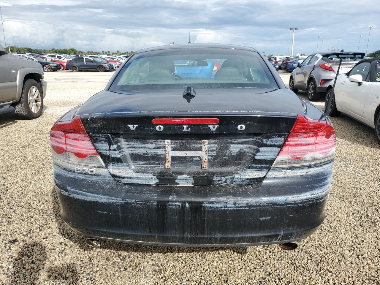 Lot #2980750398 2009 VOLVO C70 T5