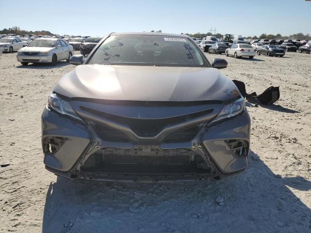 VIN 4T1B11HK2JU607010 2018 Toyota Camry, L no.5