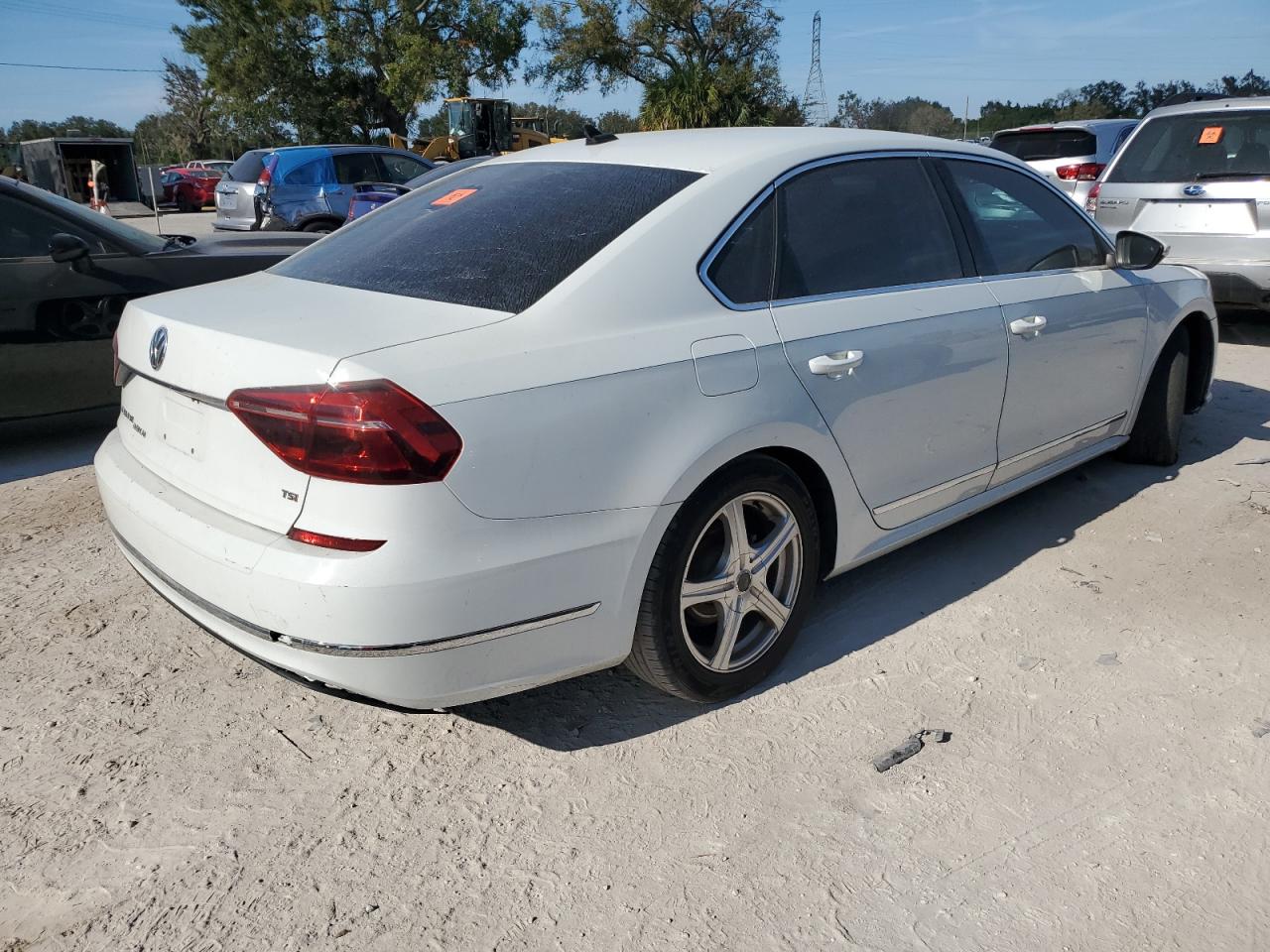 Lot #2985913161 2017 VOLKSWAGEN PASSAT SE