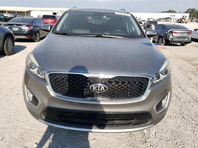 VIN 5XYPHDA56HG241320 2017 KIA Sorento, EX no.5