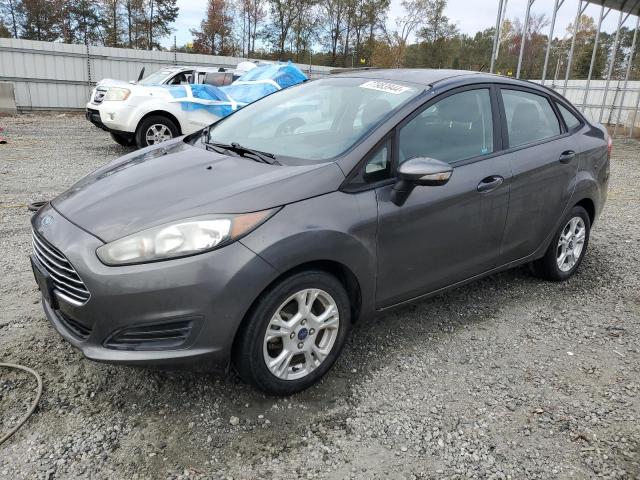 VIN 3FADP4BJ8FM191804 2015 Ford Fiesta, SE no.1