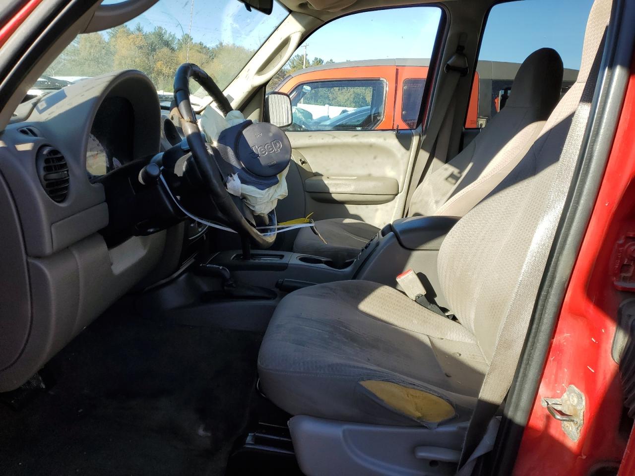 Lot #2919297629 2004 JEEP LIBERTY SP