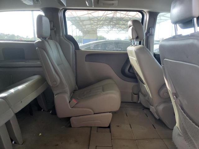2016 CHRYSLER TOWN & COU - 2C4RC1BG3GR298350