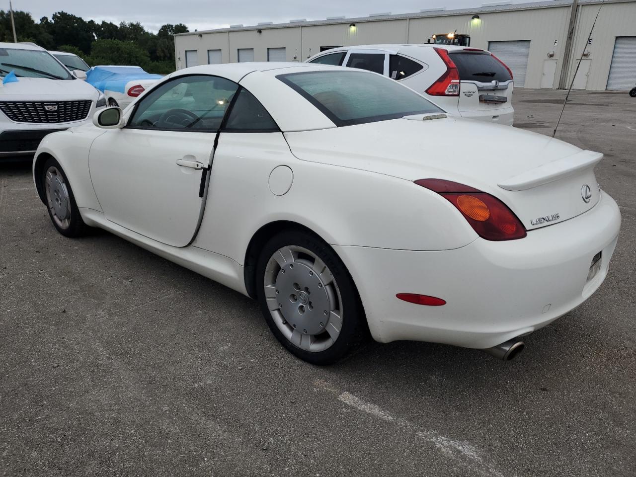 LEXUS SC 430 2002 white  gas JTHFN48Y720001922 photo #3