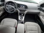 HYUNDAI ELANTRA SE photo