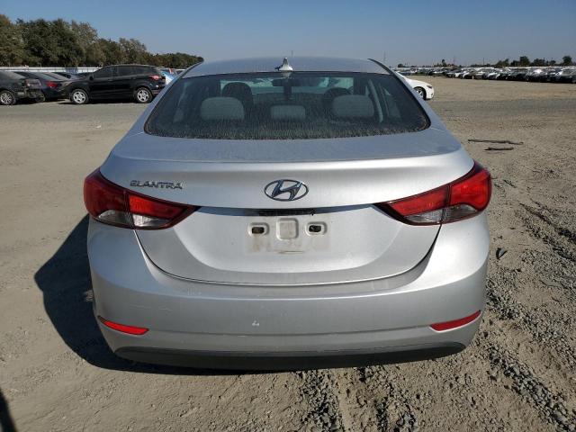 2015 HYUNDAI ELANTRA SE - 5NPDH4AE1FH643044
