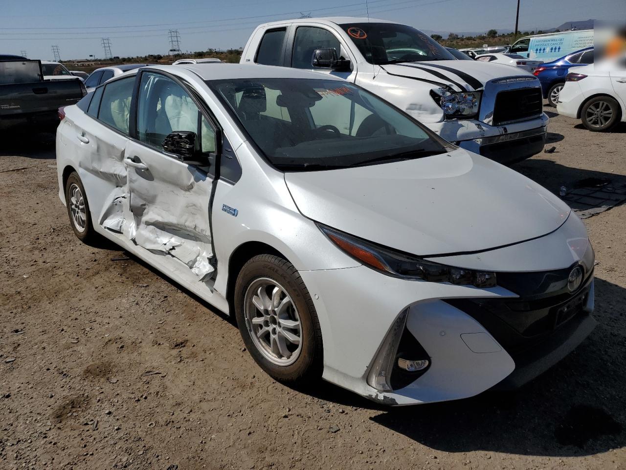 Lot #2986366183 2022 TOYOTA PRIUS PRIM