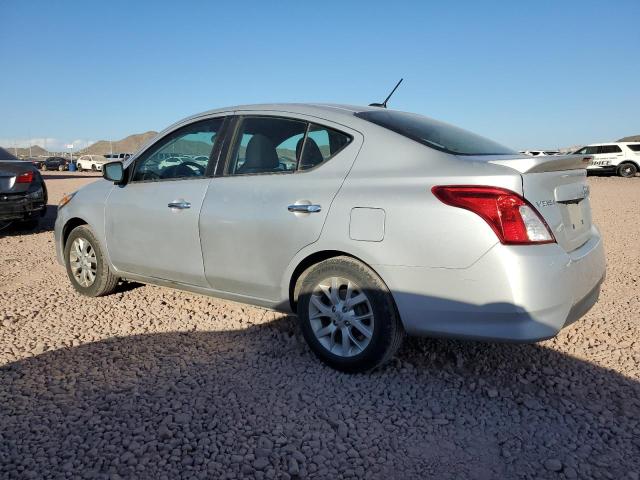 VIN 3N1CN7AP0JL851368 2018 Nissan Versa, S no.2