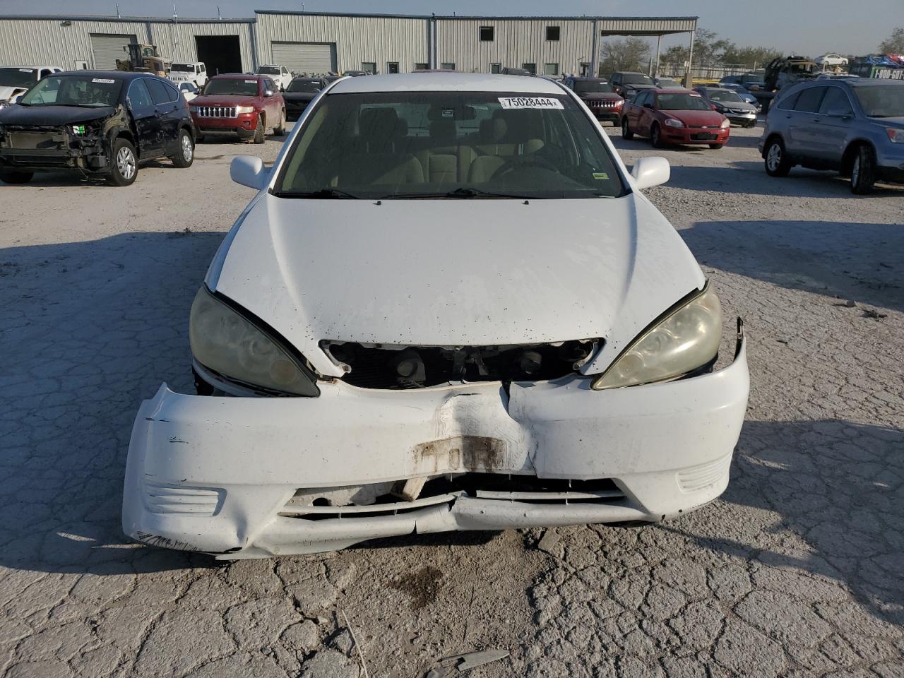 Lot #2926586863 2005 TOYOTA CAMRY LE