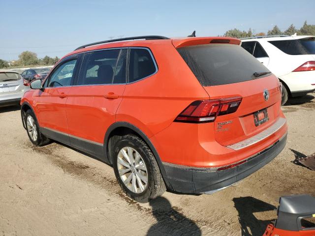 VIN 3VV3B7AX3JM020304 2018 Volkswagen Tiguan, SE no.2