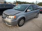 CHRYSLER TOWN & COU photo