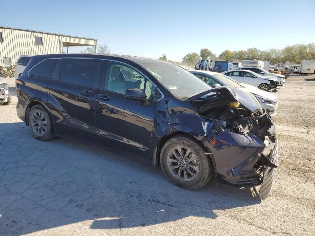 2021 TOYOTA SIENNA LE - 5TDKRKEC5MS010622
