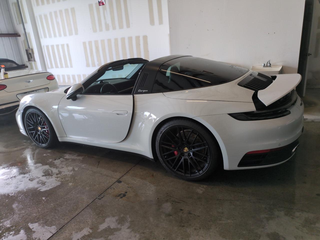 Lot #2979336727 2022 PORSCHE 911 TARGA