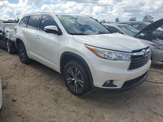 VIN 5TDKKRFH1GS506593 2016 Toyota Highlander, Xle no.4