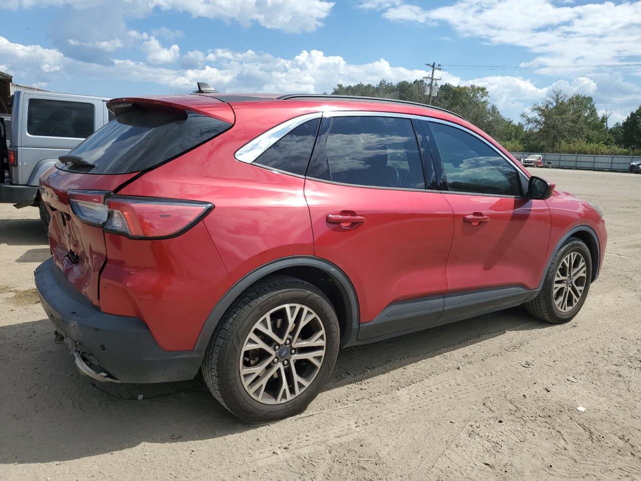 Lot #2994118266 2020 FORD ESCAPE SEL