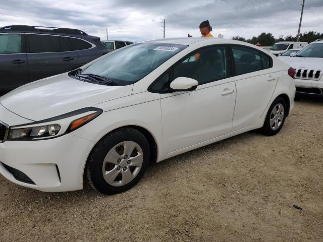 VIN 3KPFK4A71HE084811 2017 KIA Forte, LX no.1