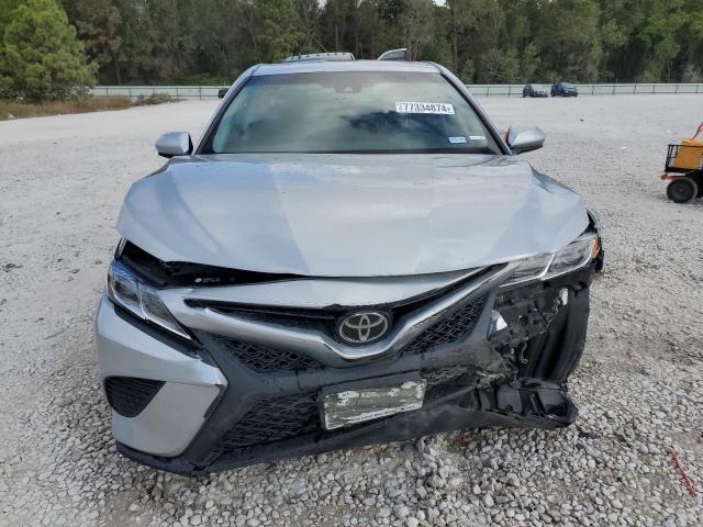 VIN 4T1B11HK7JU040518 2018 TOYOTA CAMRY no.5