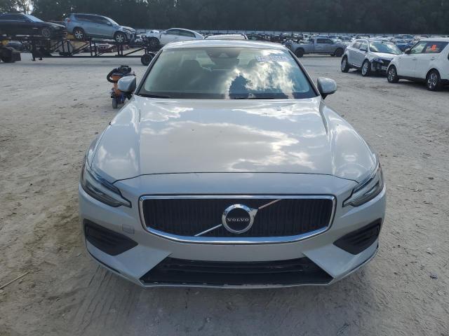 VIN 7JR102FK2KG000862 2019 Volvo S60, T5 Momentum no.5