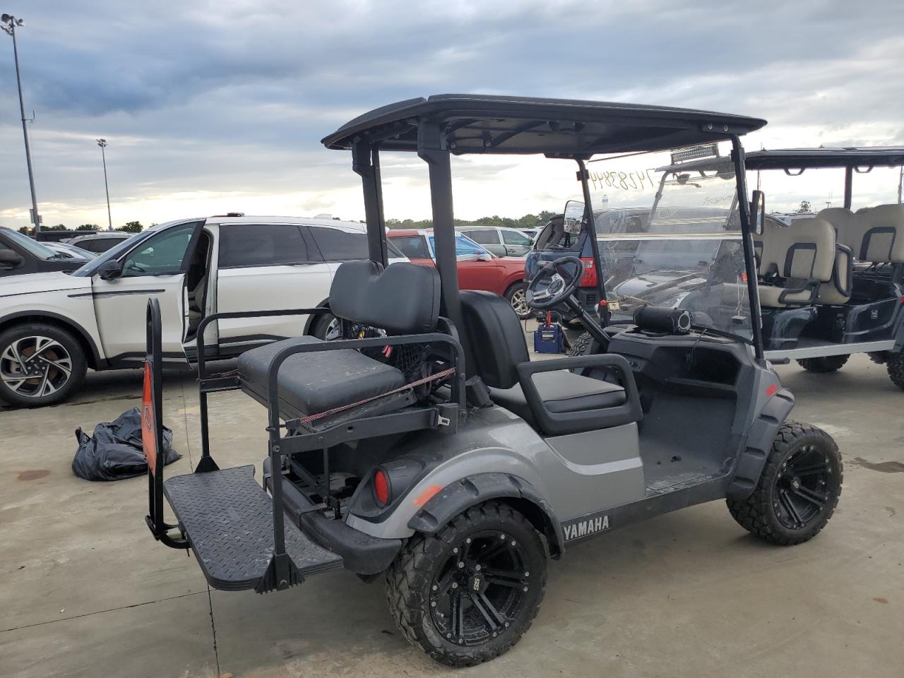 Lot #2989157762 2017 ASPT GOLF CART