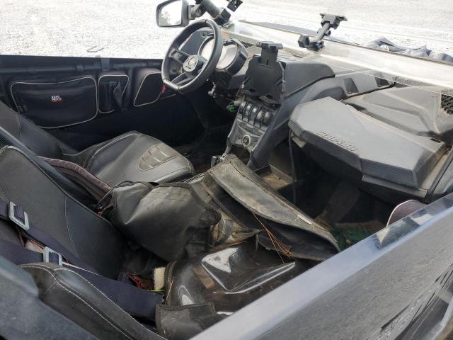 2017 CAN-AM MAVERICK X - 3JBVDAW2XHK001298