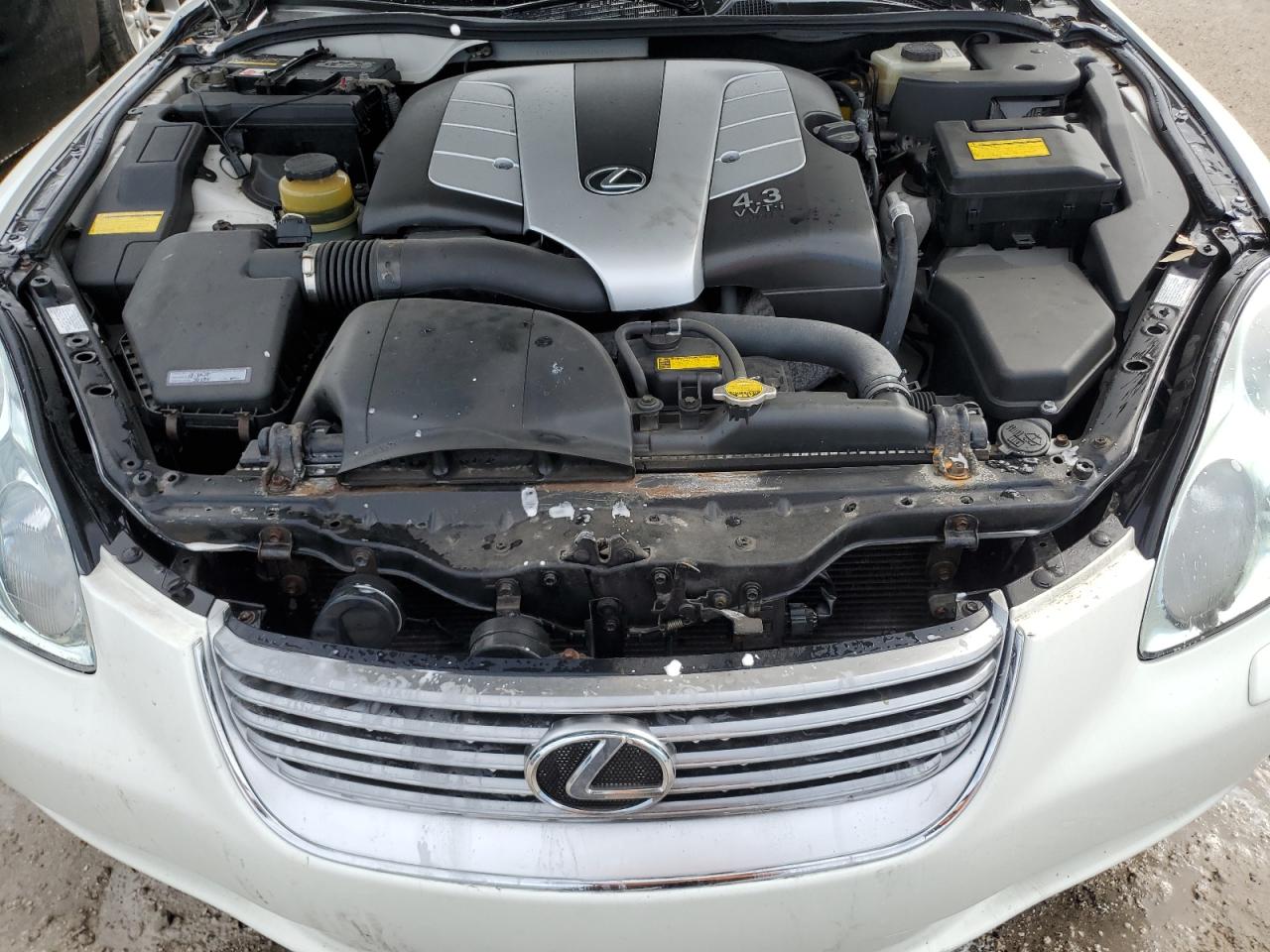 Lot #3006551795 2004 LEXUS SC 430