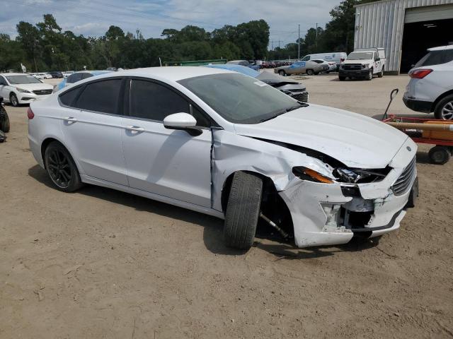 VIN 3FA6P0HD7LR160898 2020 Ford Fusion, SE no.4