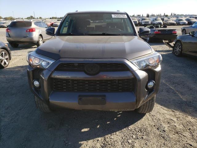 VIN JTEBU5JR5J5492385 2018 Toyota 4runner, Sr5/Sr5... no.5