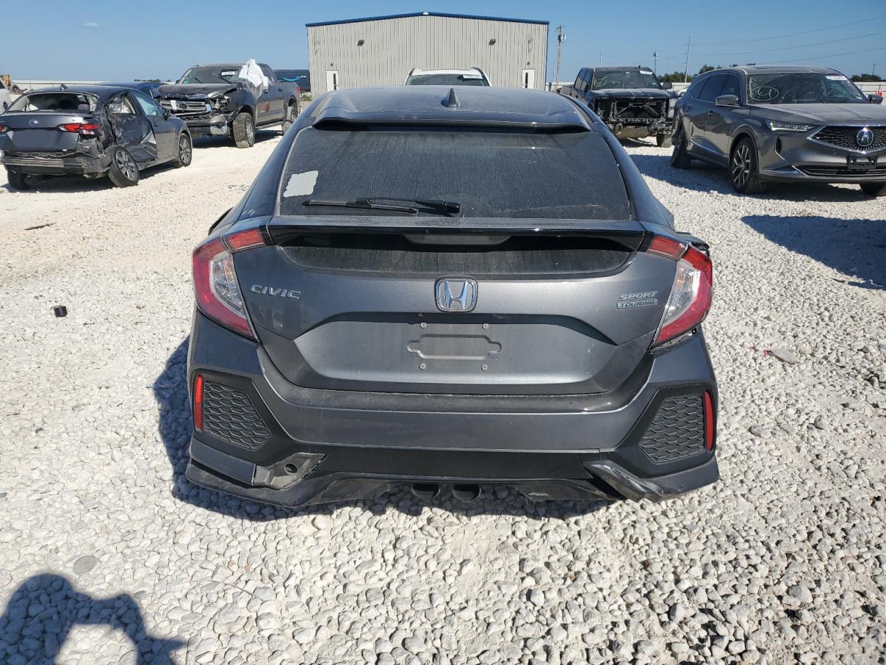 Lot #2948499996 2018 HONDA CIVIC SPOR