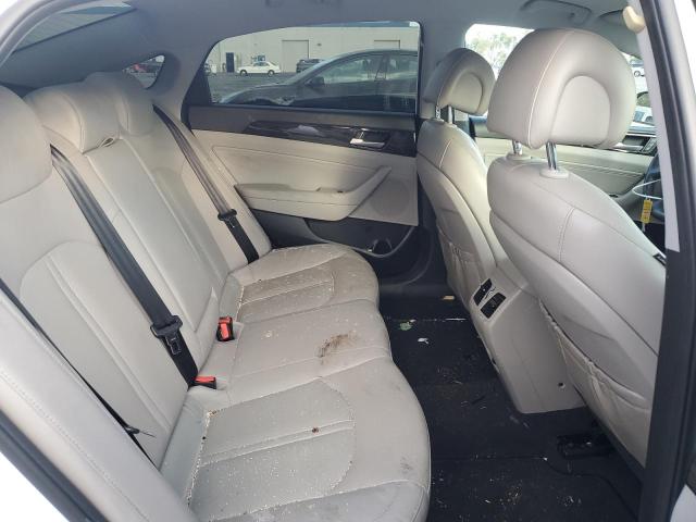2017 HYUNDAI SONATA PLU KMHE54L21HA059703