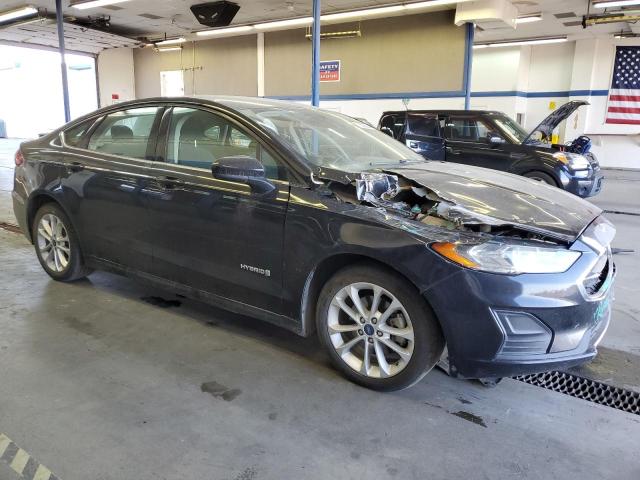 VIN 3FA6P0LUXKR206357 2019 Ford Fusion, SE no.4