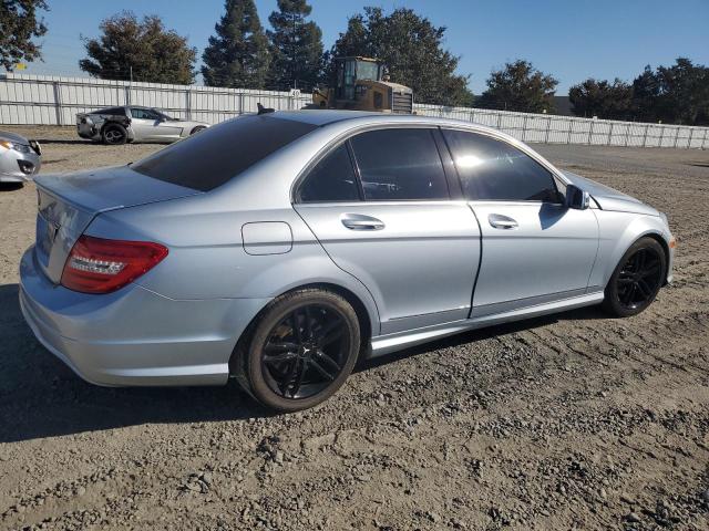 VIN WDDGF4HB2DR249868 2013 MERCEDES-BENZ C-CLASS no.3