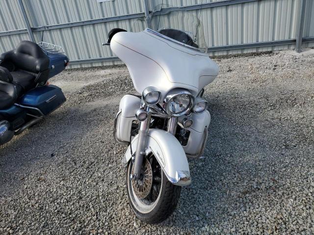 2007 HARLEY-DAVIDSON FLHTCUI 1HD1FC4197Y644954
