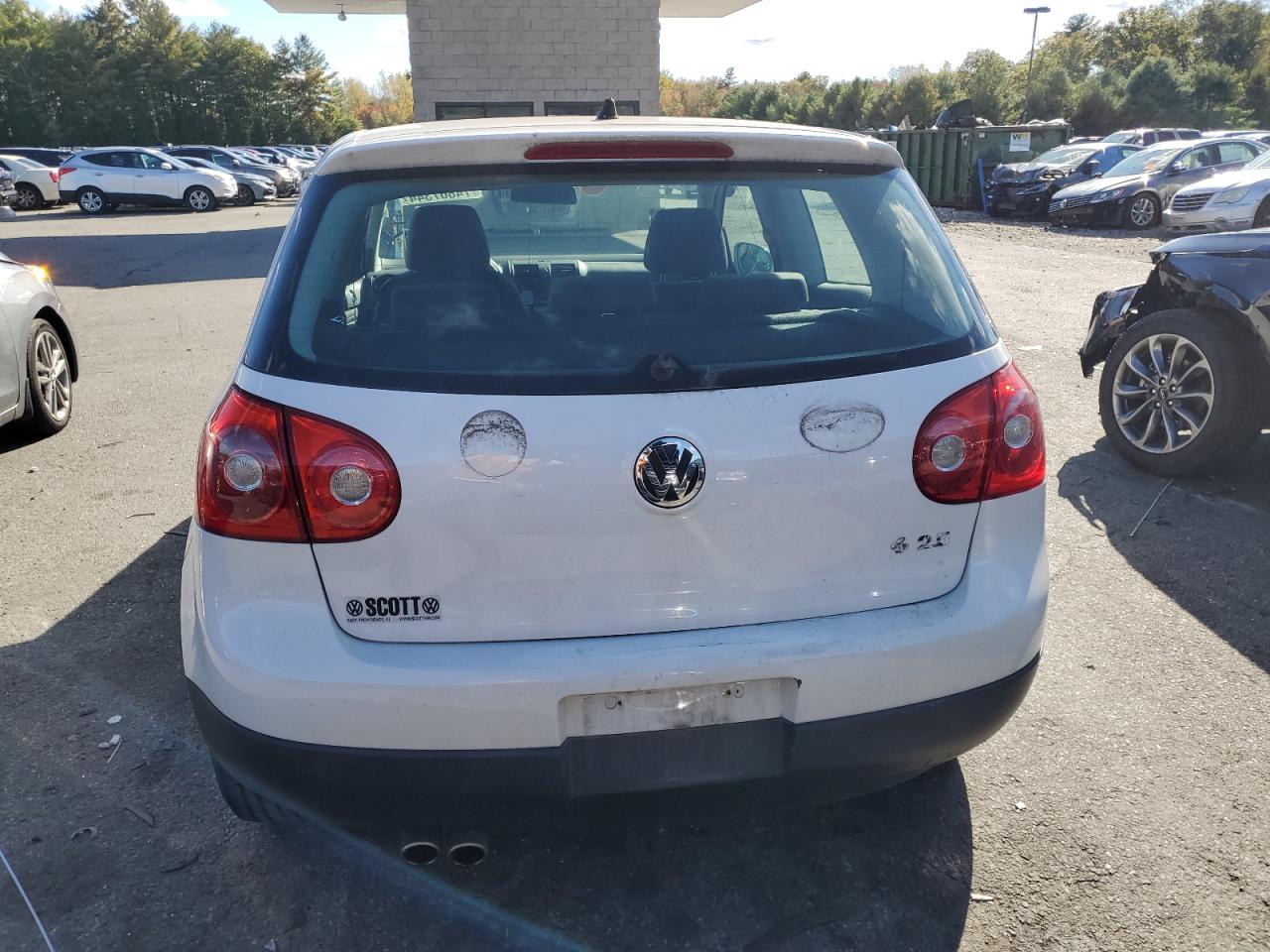 Lot #2935607097 2008 VOLKSWAGEN RABBIT