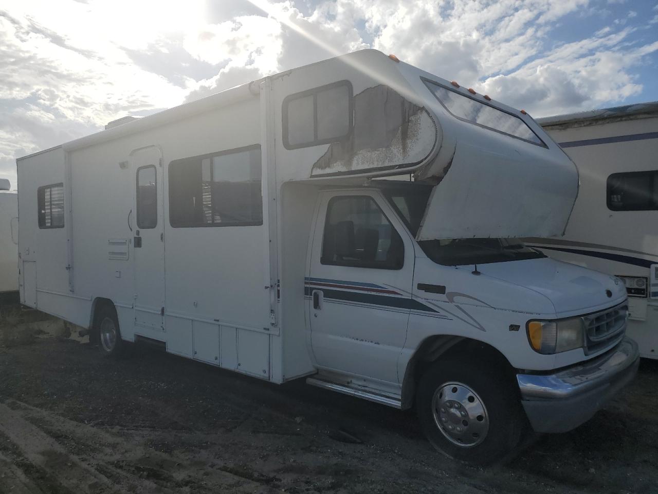 Ford E-450 2000 Econoline