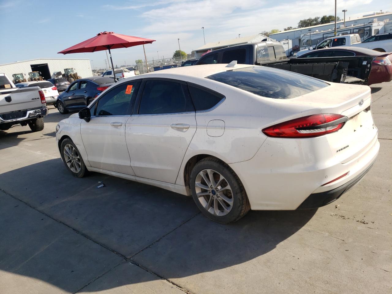 Lot #2909102328 2020 FORD FUSION SE