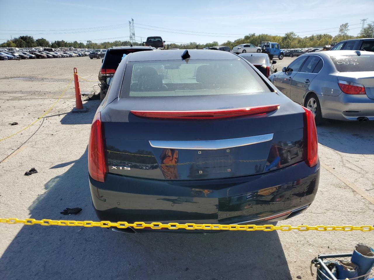 Lot #2972338501 2015 CADILLAC XTS LUXURY