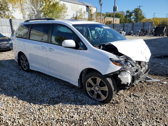 VIN 5TDXZ3DC1HS895260 2017 Toyota Sienna, SE no.4