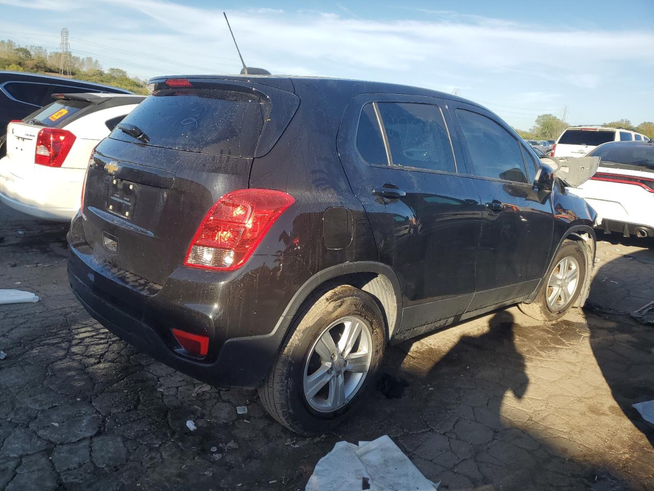 Lot #2955301530 2020 CHEVROLET TRAX LS