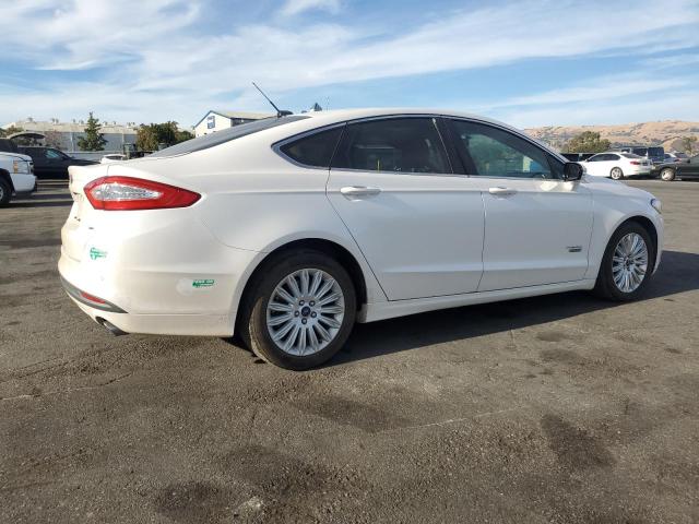 VIN 3FA6P0PU8ER357728 2014 Ford Fusion, Se Phev no.3