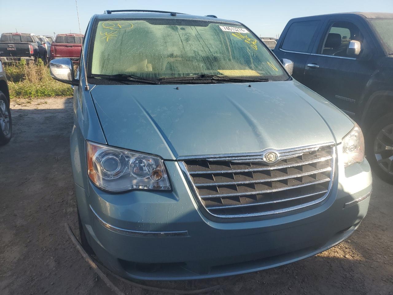 Lot #3028505924 2008 CHRYSLER TOWN & COU