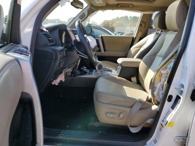 2018 TOYOTA 4RUNNER SR JTEBU5JR3J5572459