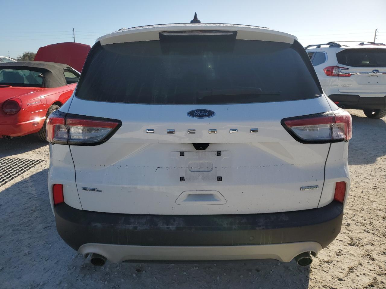 Lot #2964479068 2020 FORD ESCAPE SEL