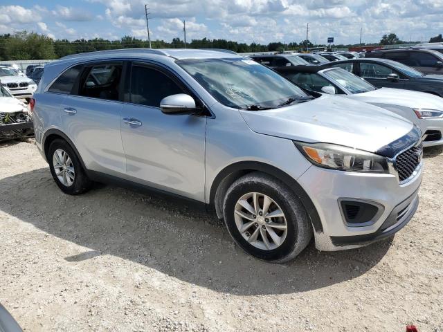 VIN 5XYPG4A50GG112300 2016 KIA Sorento, LX no.4