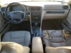 VOLVO V70 photo