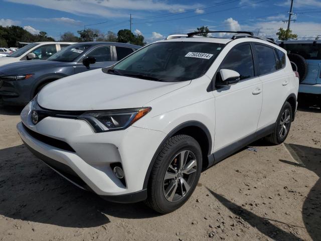 VIN 2T3WFREV9JW444198 2018 Toyota RAV4, Adventure no.1