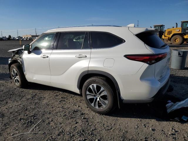 VIN 5TDHZRBH4MS071897 2021 Toyota Highlander, Xle no.2