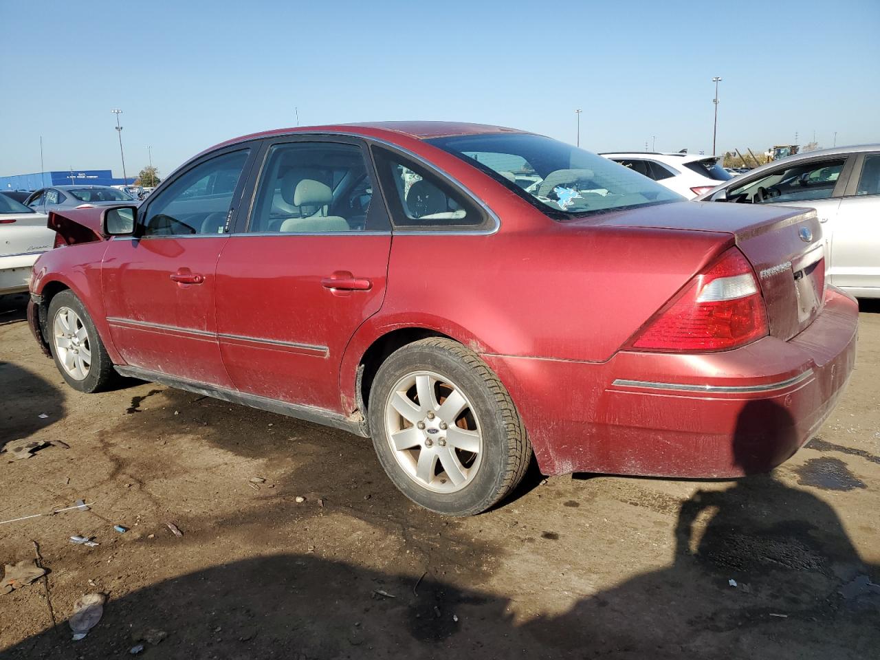 Lot #2971765019 2005 FORD FIVE HUNDR