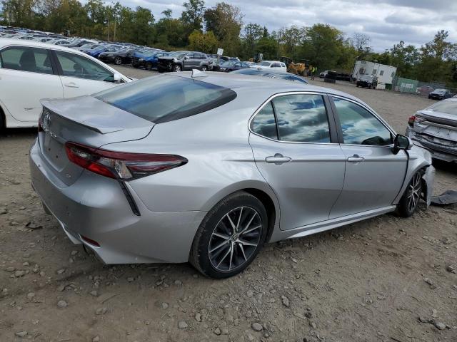 VIN 4T1G11AK6MU525124 2021 Toyota Camry, SE no.3