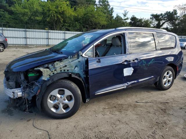 VIN 2C4RC1EGXHR805368 2017 Chrysler Pacifica, Touri... no.1